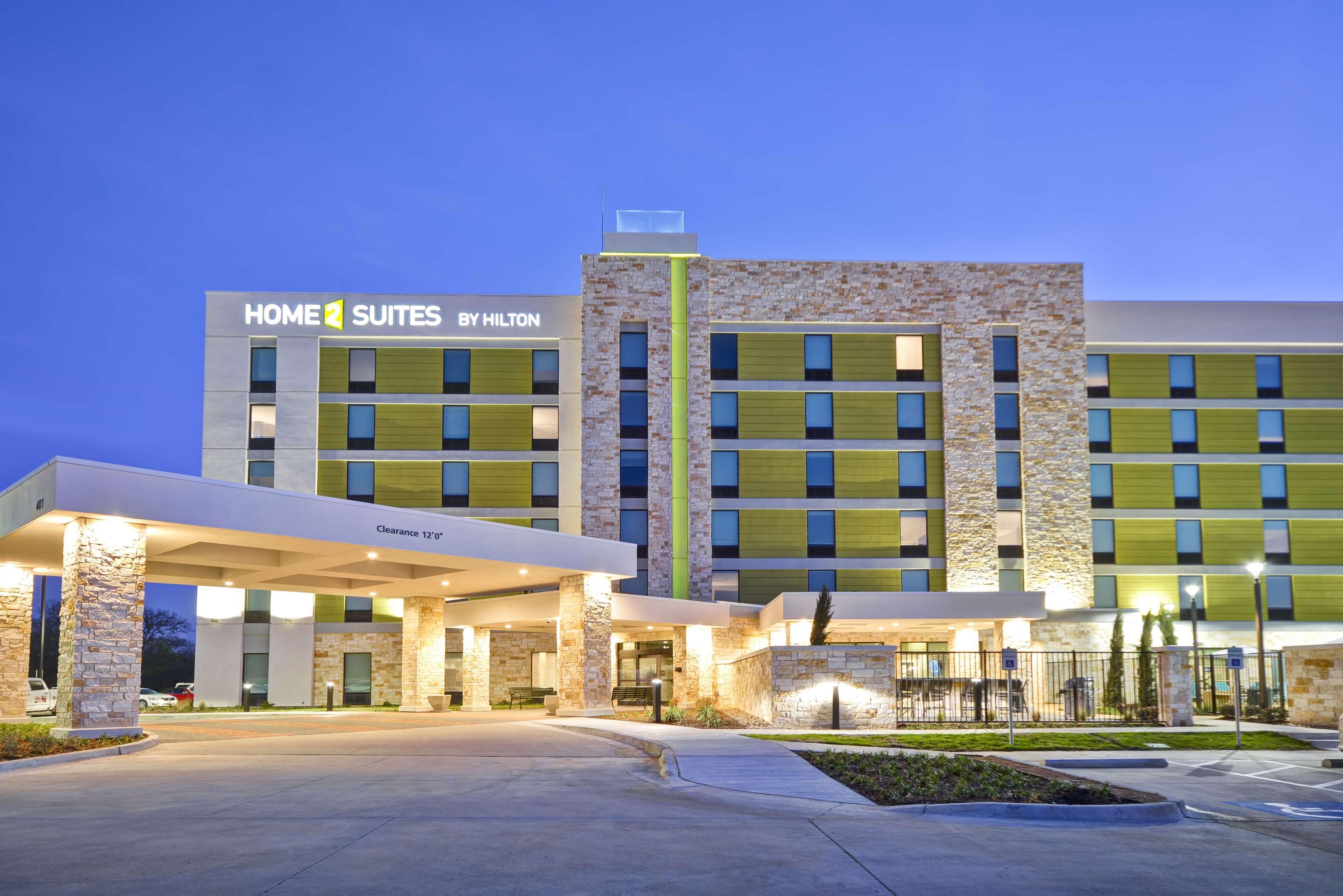 โฮม2 สวีท บาย ฮิลตัน พลาโน เลกาซี เวสต์ Hotel ภายนอก รูปภาพ